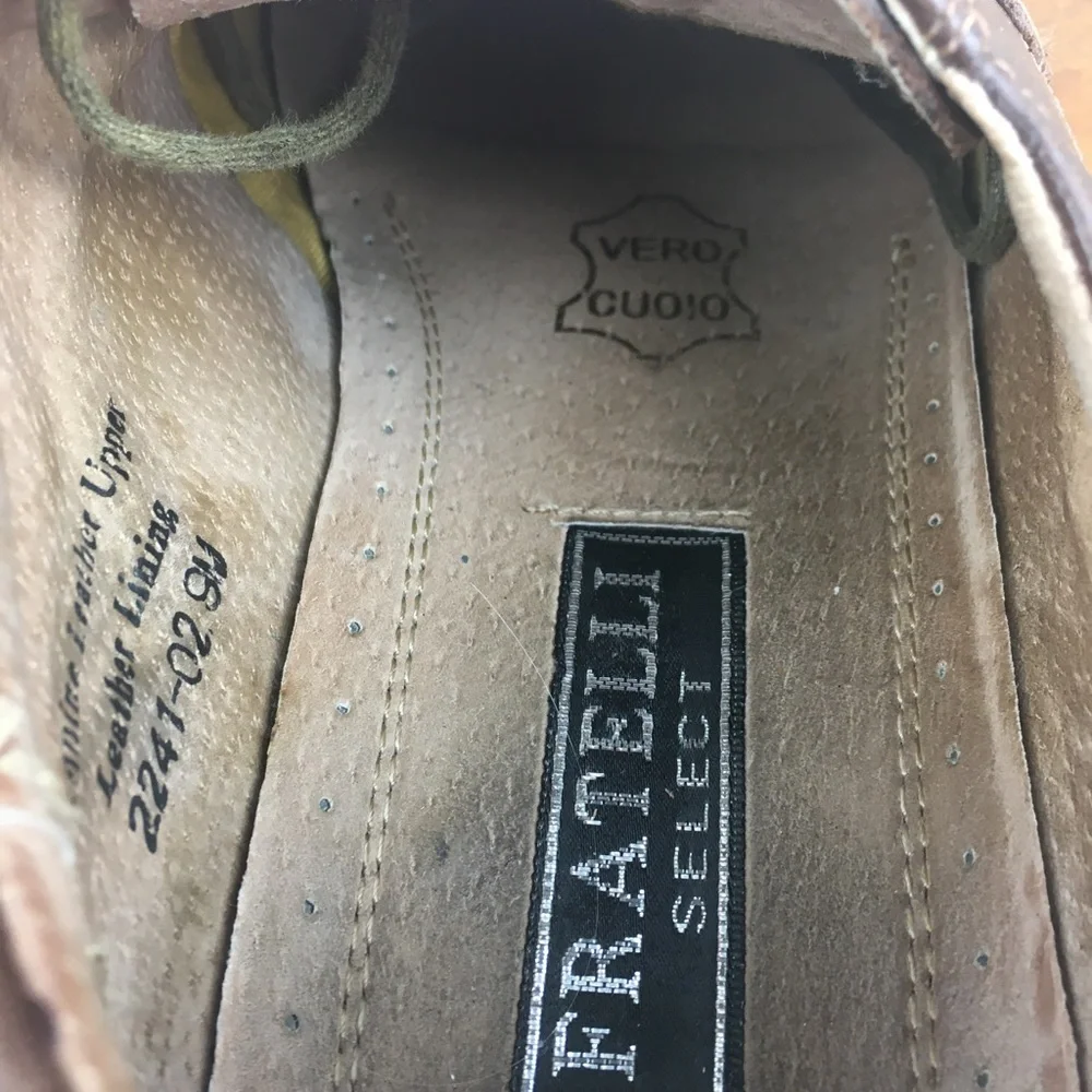 Fratelli Select Men’s Dress Shoes Almond Toe Size 9M Brown Genuine Leather.